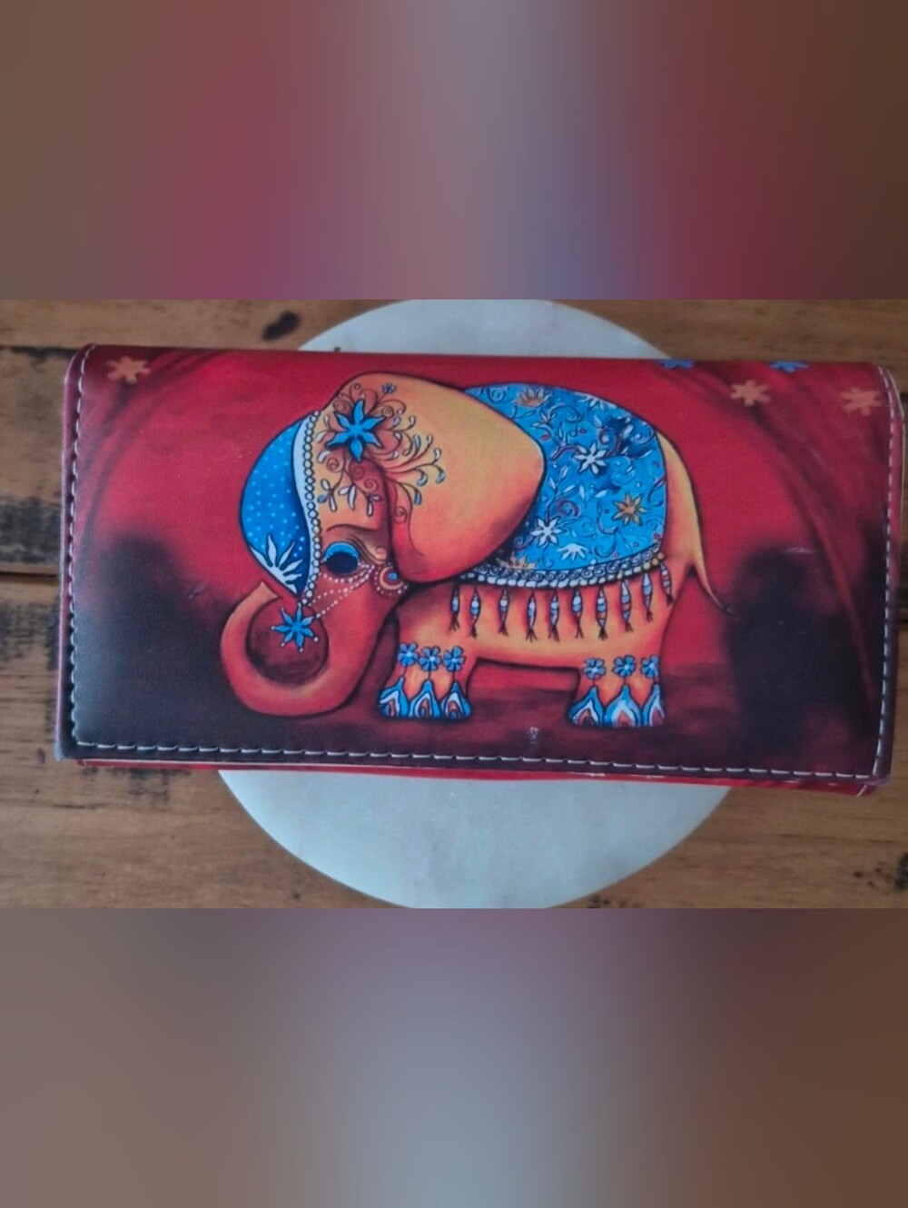 Hand-Painted Elephant Leather Continental Wallet NWOT - Picture 2 of 7
